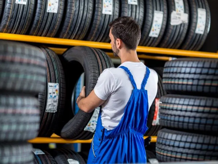 Yalıhüyük Oto Lastikçi